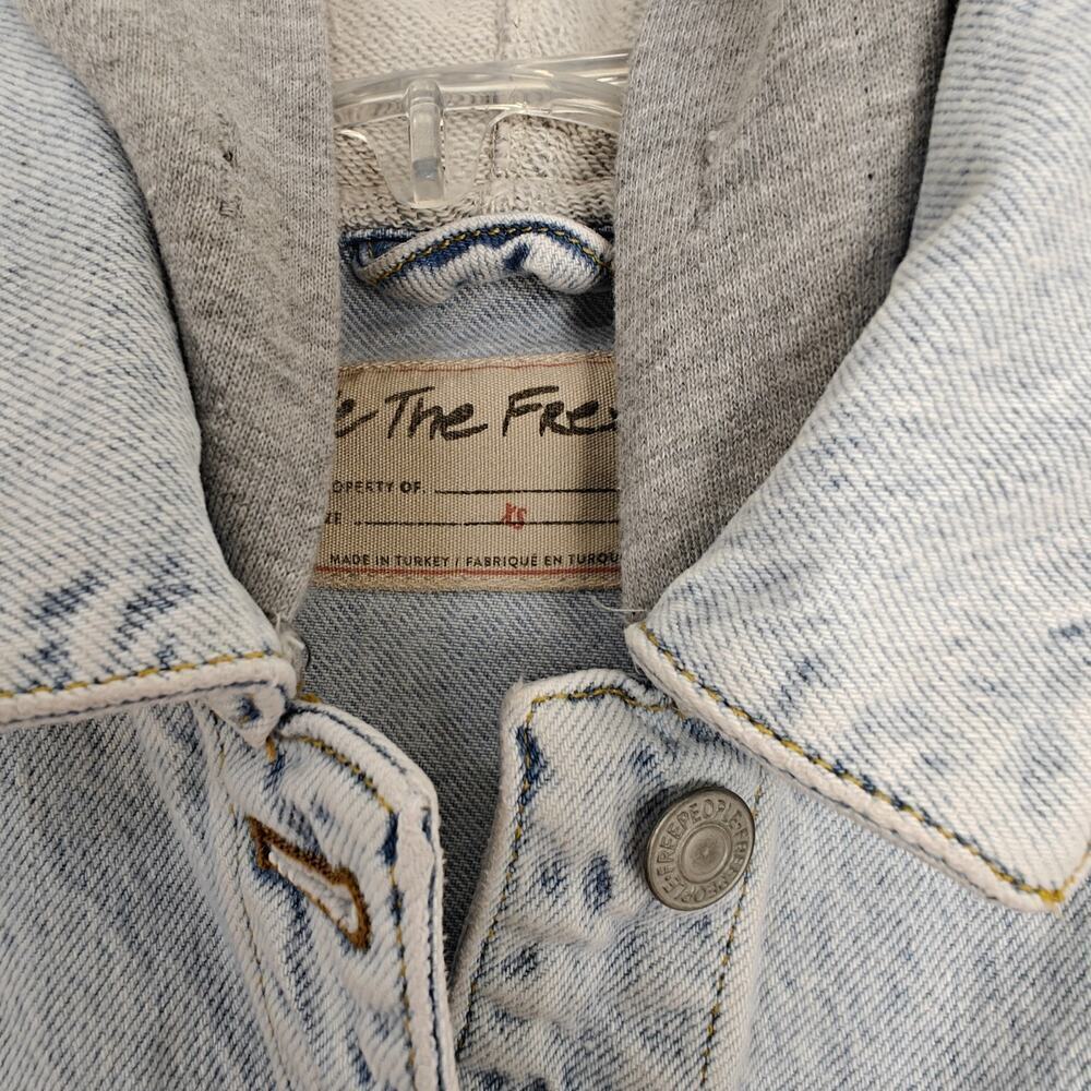 We the Free People Brando Denim Hoodie Jacket Malta Acid Wash Size XS Cropped - Picture 3 of 13